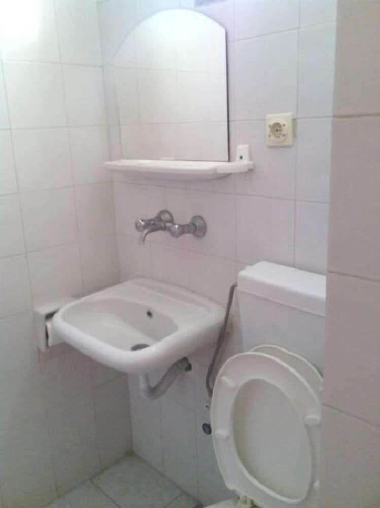 Hotel Brand Didim - Bathroom