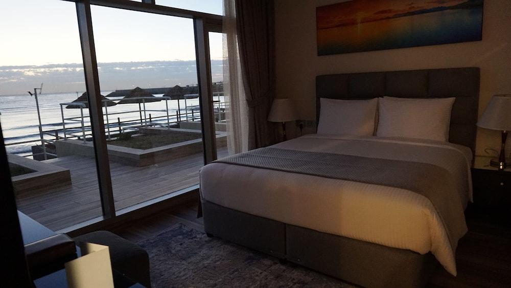 Al Kout Beach Hotel - Room