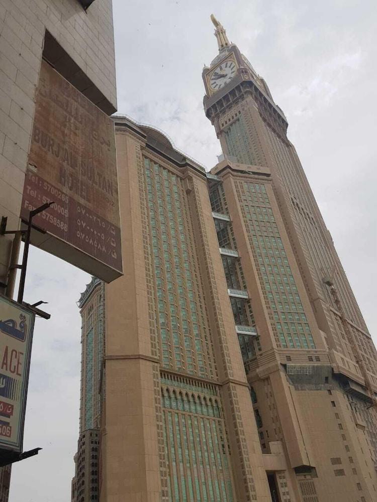 فندق برج السلطان - Featured Image