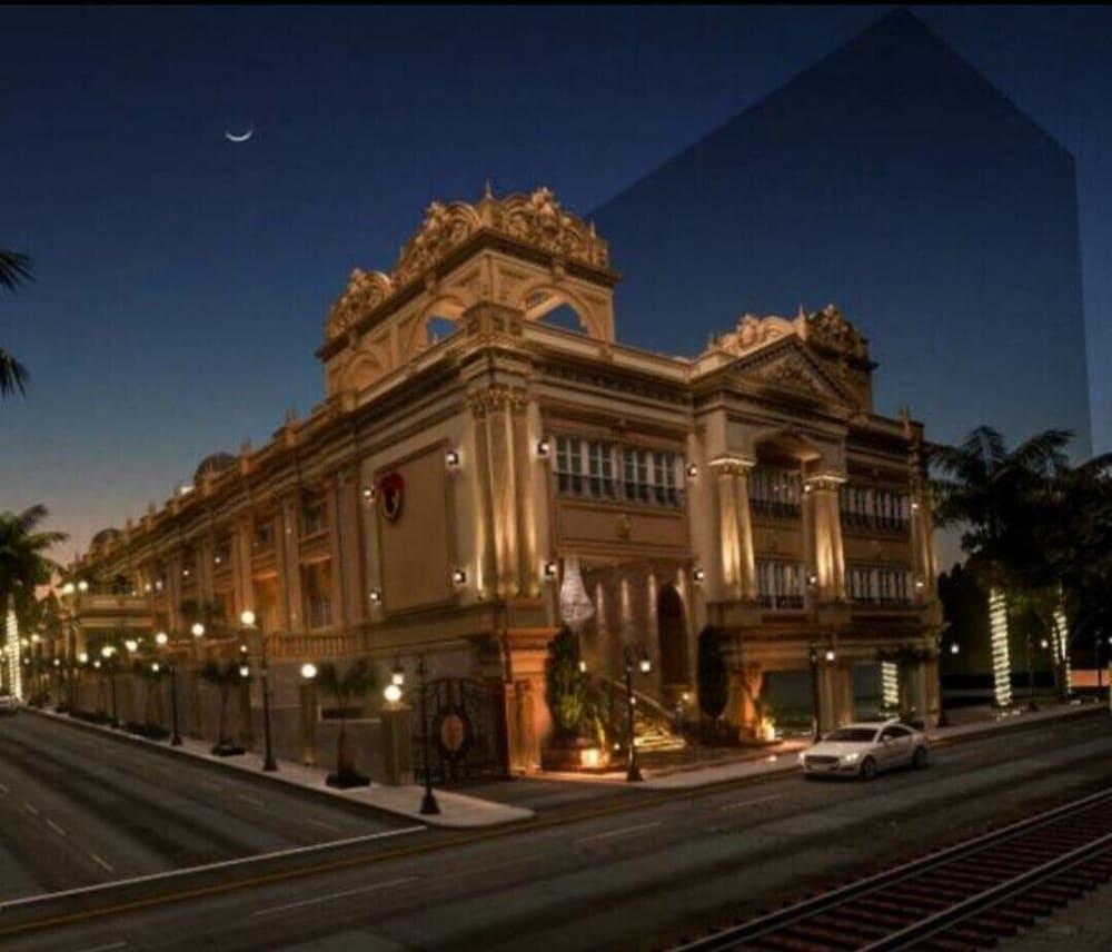 Royal Jewel Al Raml Hotel - Featured Image