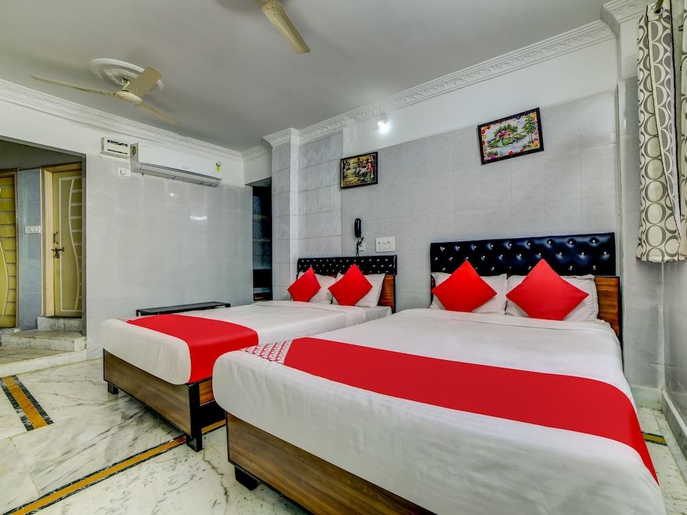 OYO 29087 Hotel Golden Pride - Featured Image