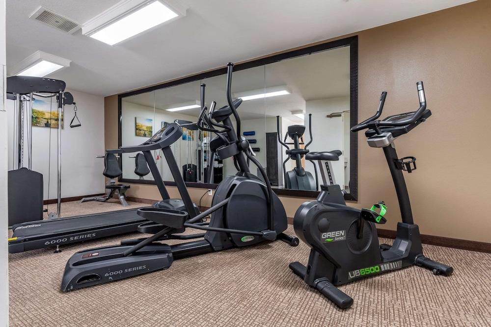 Comfort Suites Red Bluff near I-5 - Fitness Facility