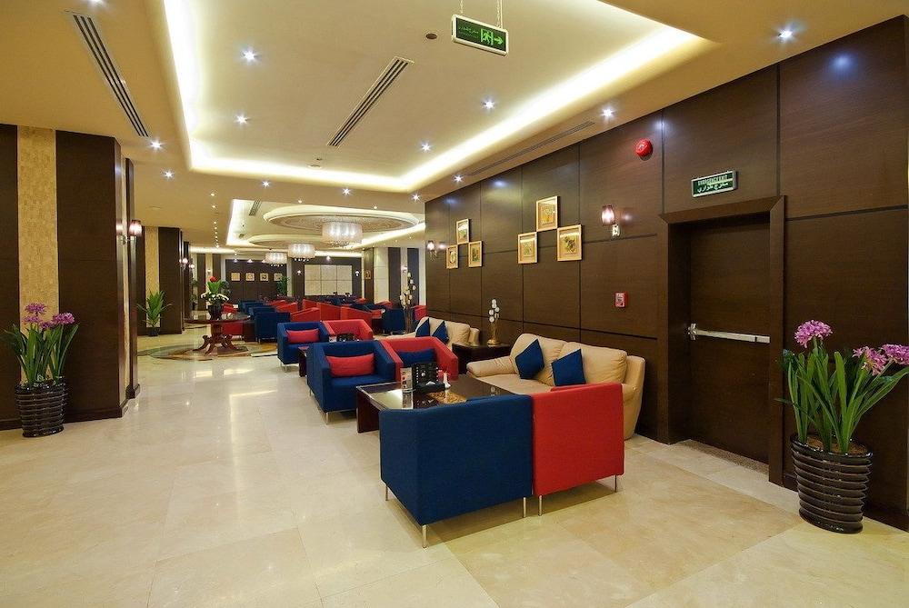 Dorar Al Eiman Royal  - Lobby Sitting Area