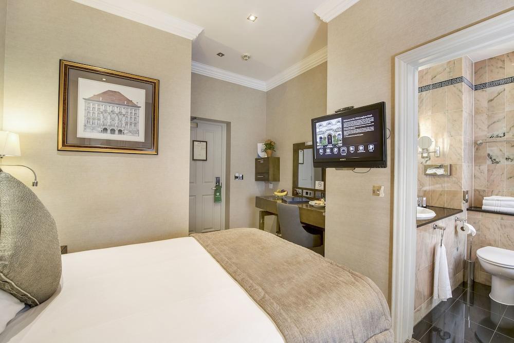 Gem Langham Court Hotel - Room