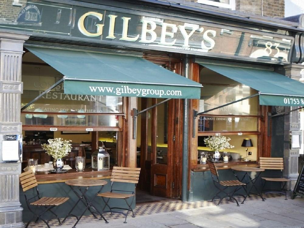 Gilbey's Bar & Restaurant - Featured Image