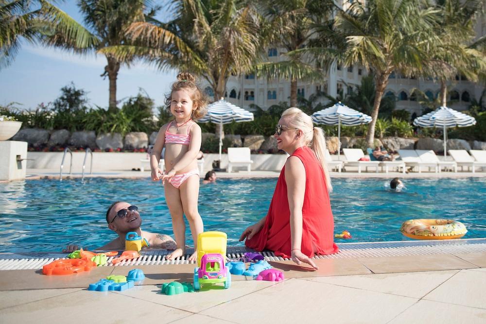 Al Hamra Village Hotel - Outdoor Pool
