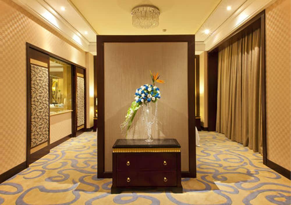 Baiyun Hotel Guangzhou - Interior Detail