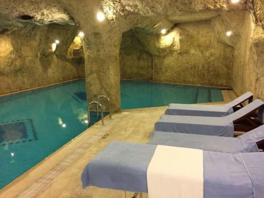 Hotel El-Ruha - Indoor Pool