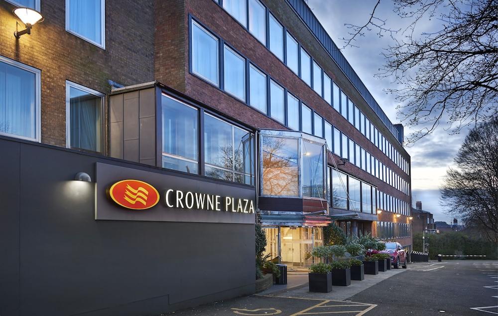 Crowne Plaza London Ealing, an IHG Hotel - Exterior