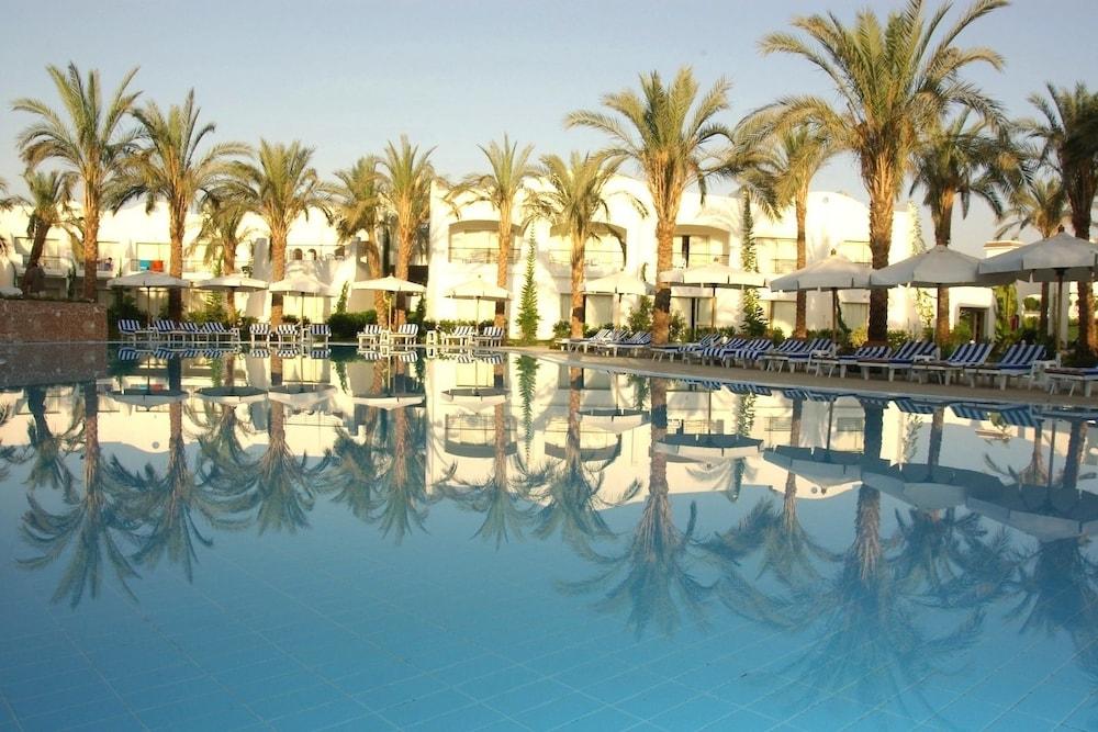 Luna Sharm Hotel - Featured Image
