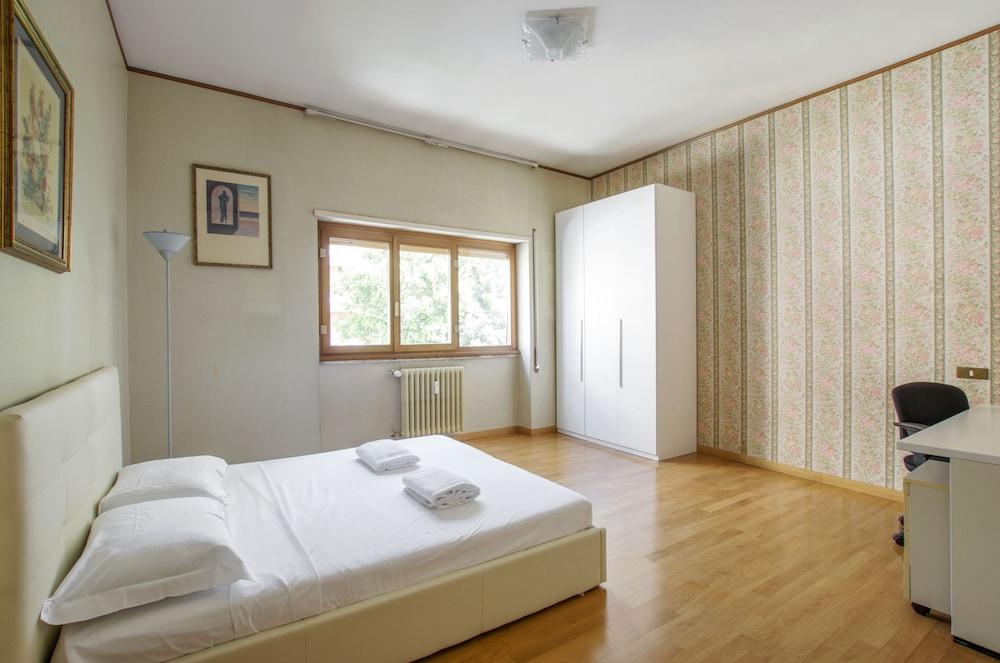 Luxury Macrobio Flat - Room