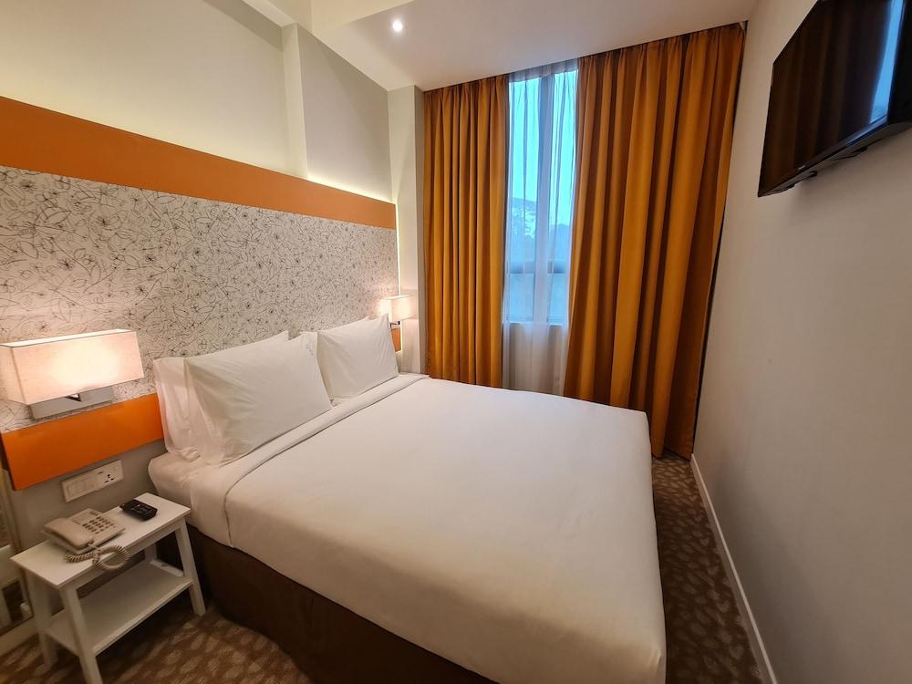 Holiday Inn Express & Suites Johor Bahru, an IHG Hotel - Room