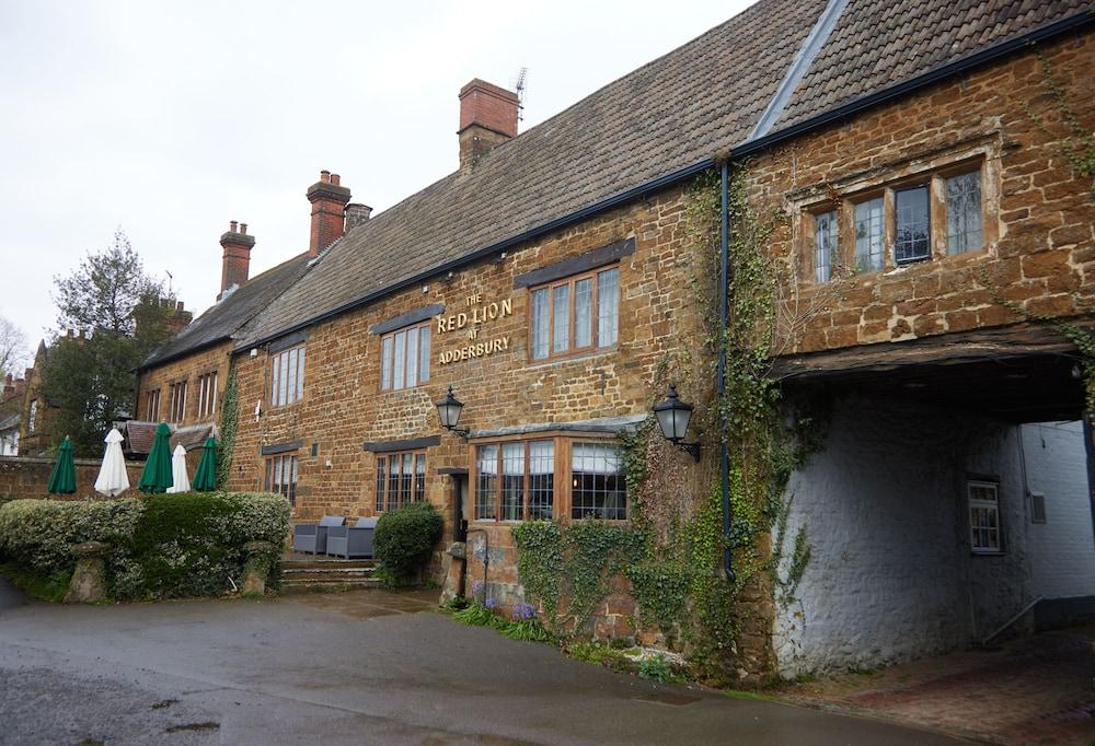 Red Lion Hotel Adderbury by Greene King Inns - Featured Image