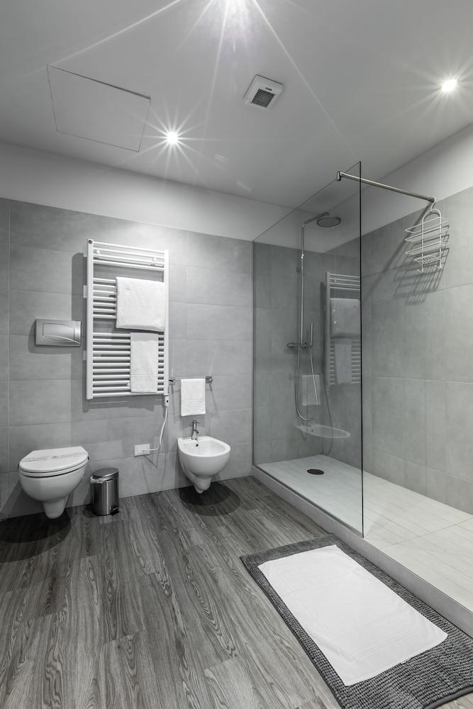 Studio Inn De Angeli - Bathroom