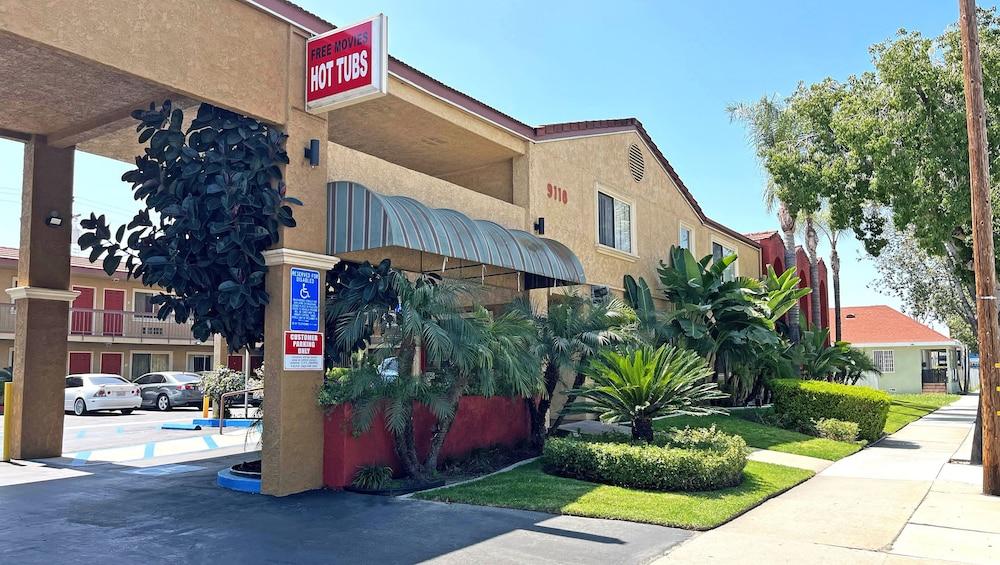 Rivera Inn & Suites Motel Pico Rivera - Featured Image