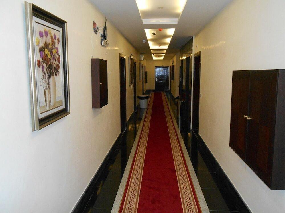 Julanar Alsharq Suites - Interior
