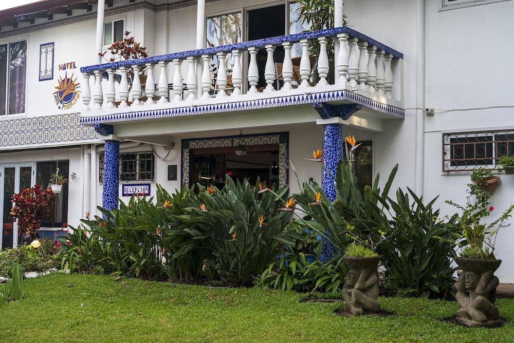 Hotel Ave del Paraíso - Featured Image