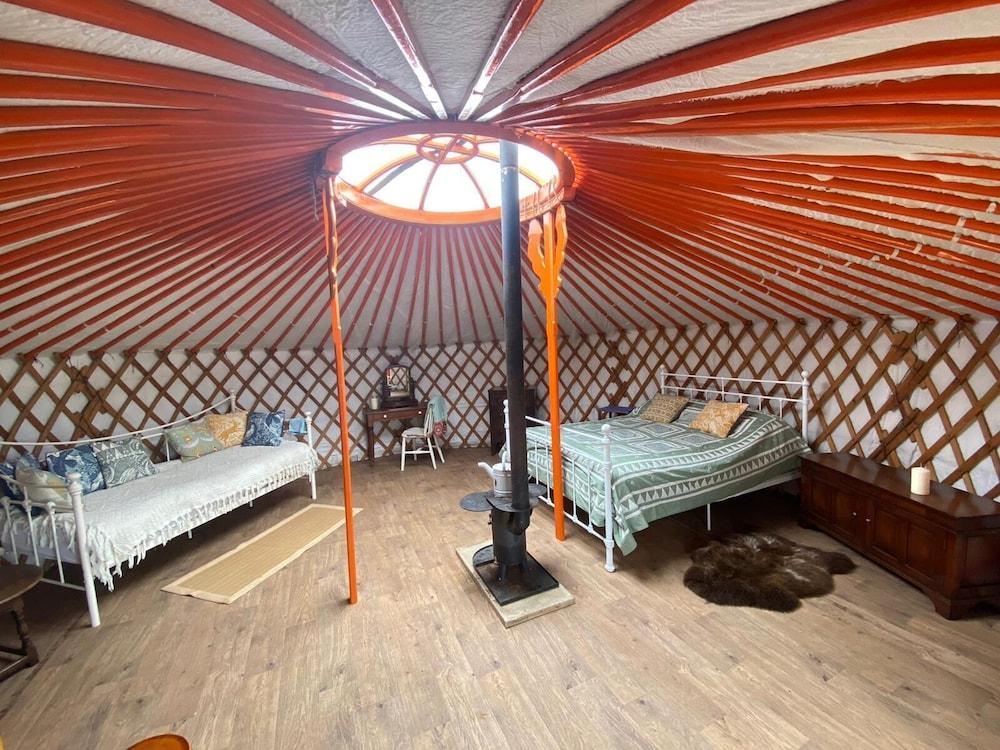 Beautiful Rural Yurt With Wood Fired hot tub - Featured Image