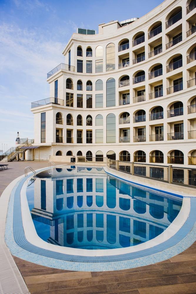 Colosseum Marina Hotel - Outdoor Pool