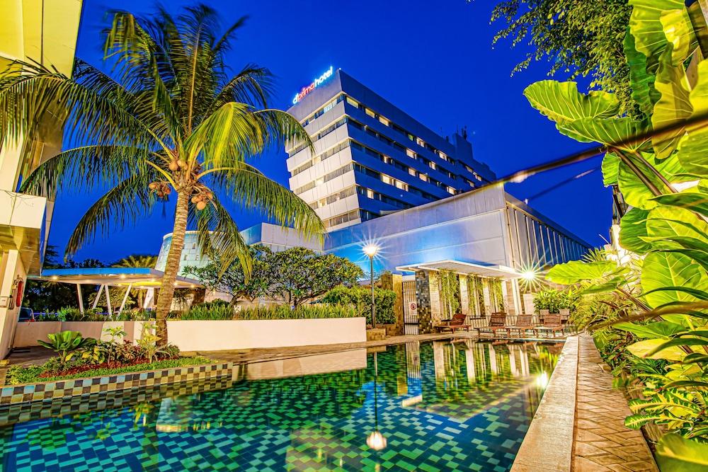 D'primahotel Tangerang - Pool