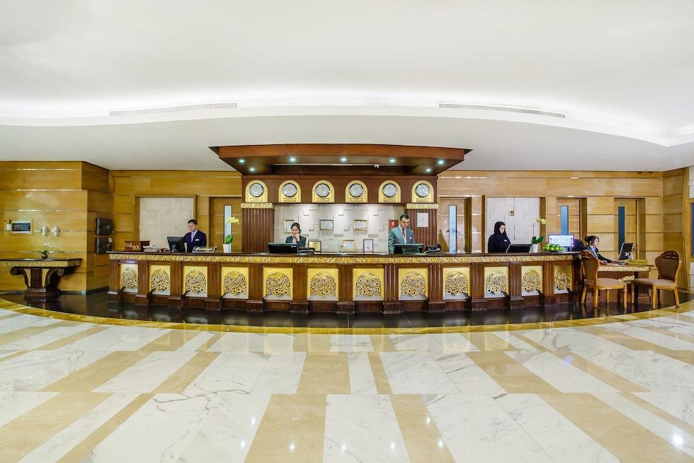 Grand Excelsior Hotel Bur Dubai - null