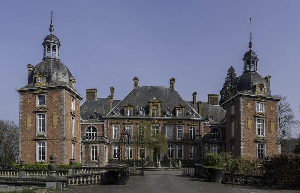 Domaine du Château de la Neuville - Featured Image