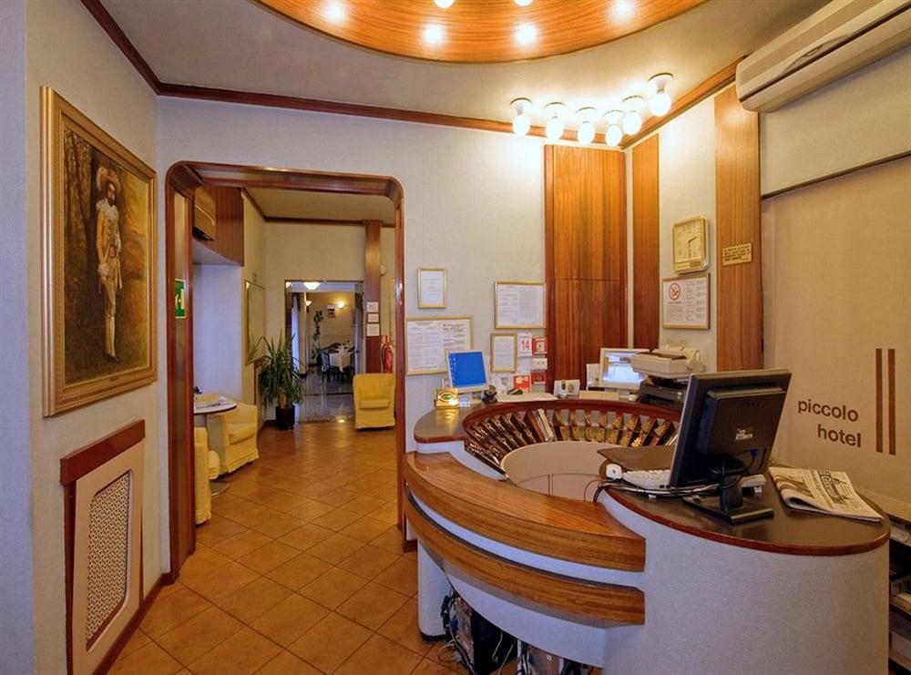 Piccolo Hotel - Interior