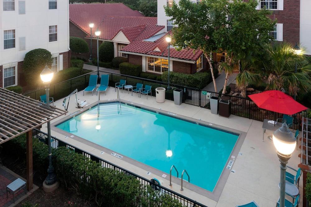 TownePlace Suites by Marriott Dallas Las Colinas - Pool