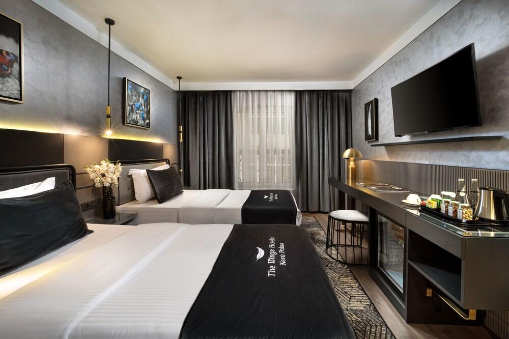 The Wings Hotels Neva Palas - Room