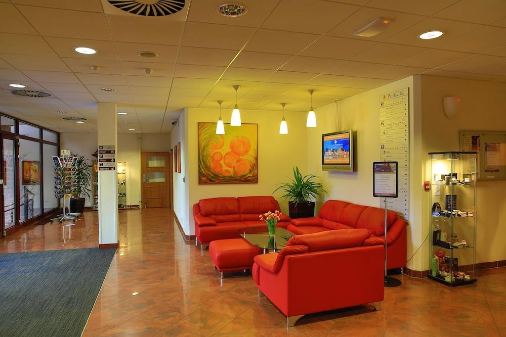 PRIMAVERA Hotel & Congress centre - Lobby Sitting Area