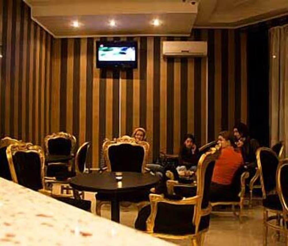 Zava Boutique Hotel - Lobby Sitting Area