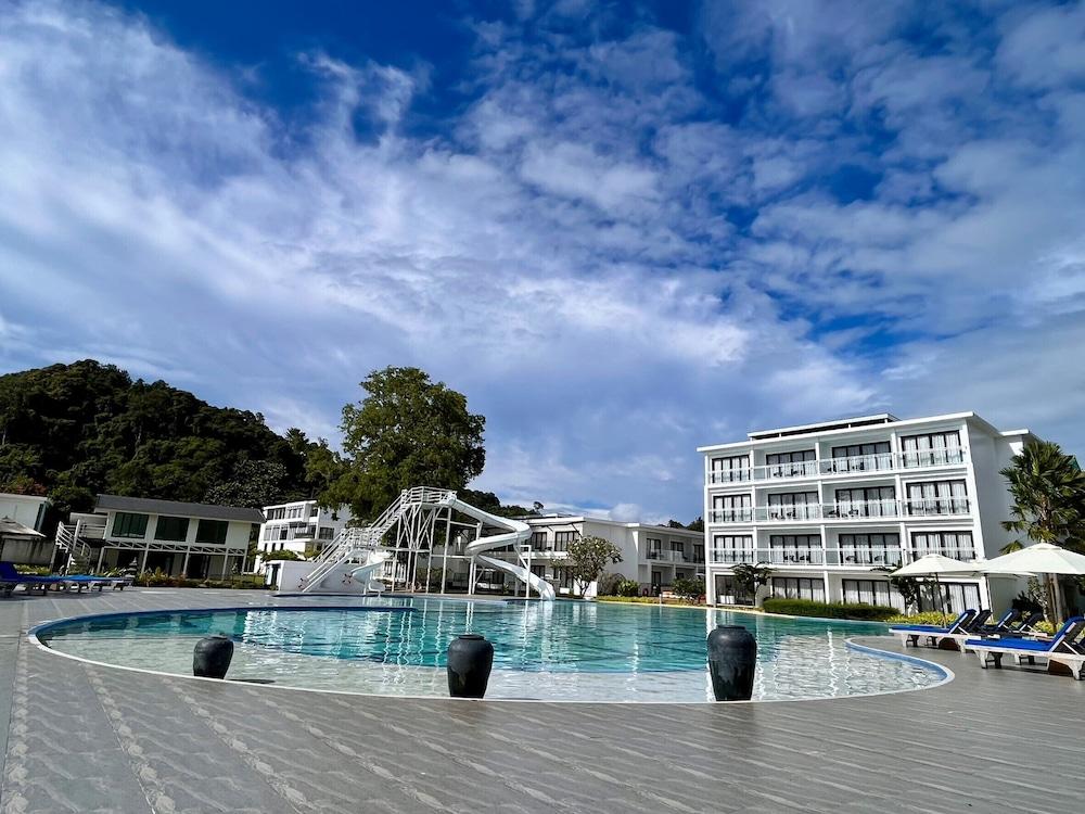 Royal Yao Yai Island Beach Resort -sha Extra Plus+ - Outdoor Pool