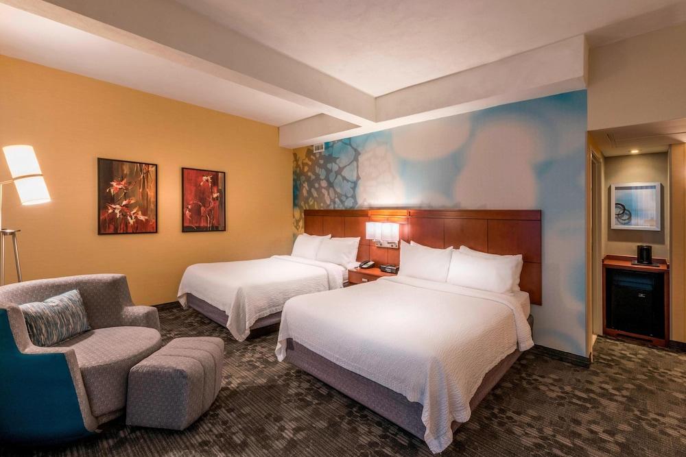 Courtyard by Marriott Tulsa Downtown - Room
