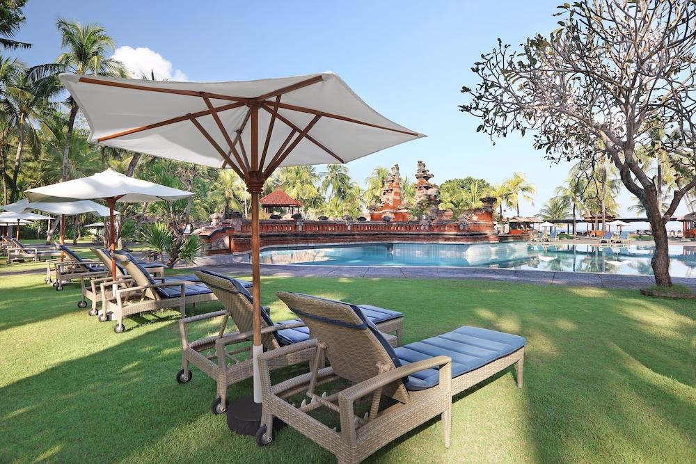 Bintang Bali Resort - Sundeck