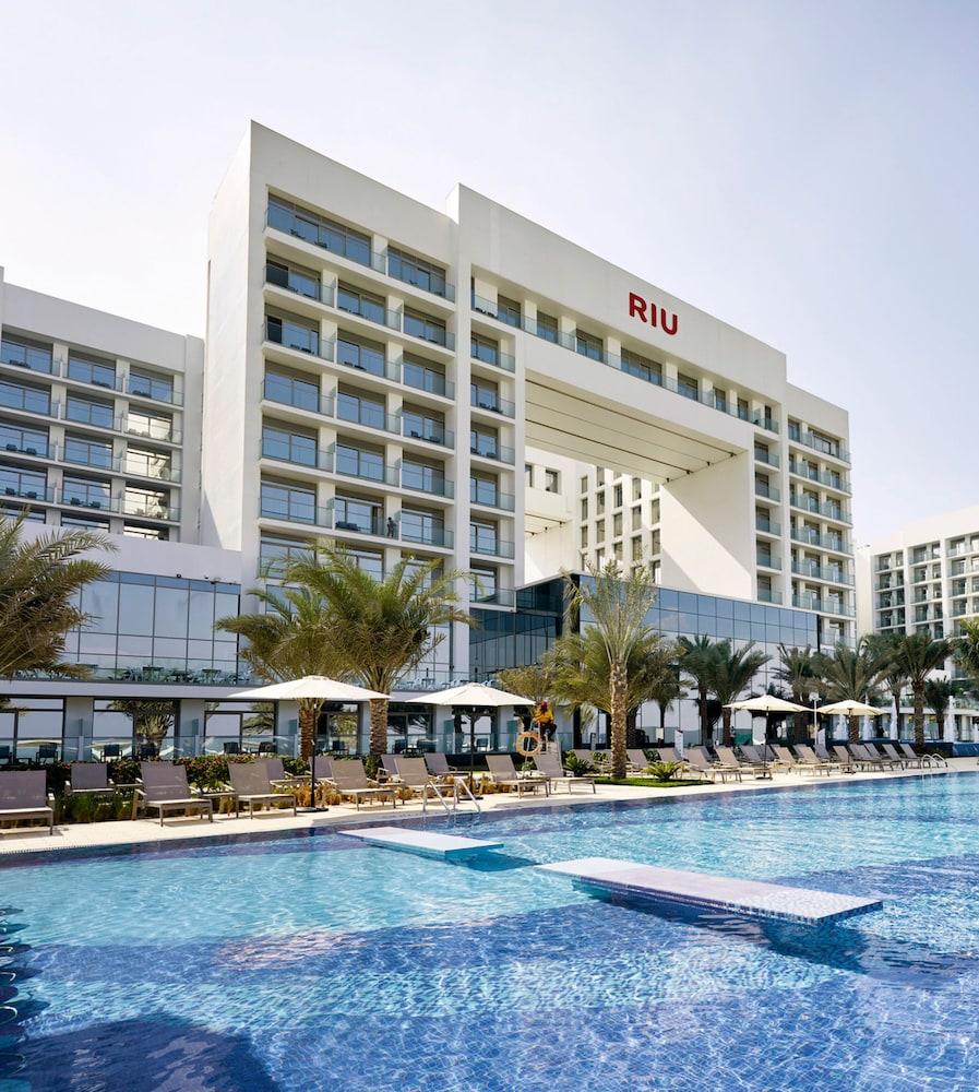 Riu Dubai Beach Resort - All Inclusive - Featured Image