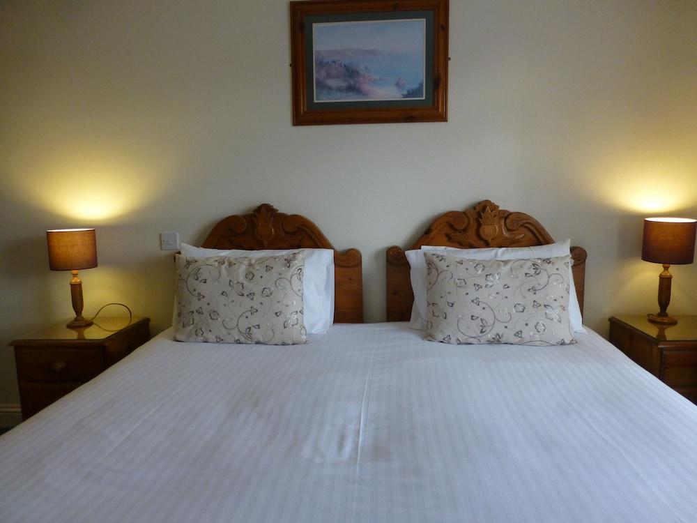 The Uplands Serviced Apartments - Room