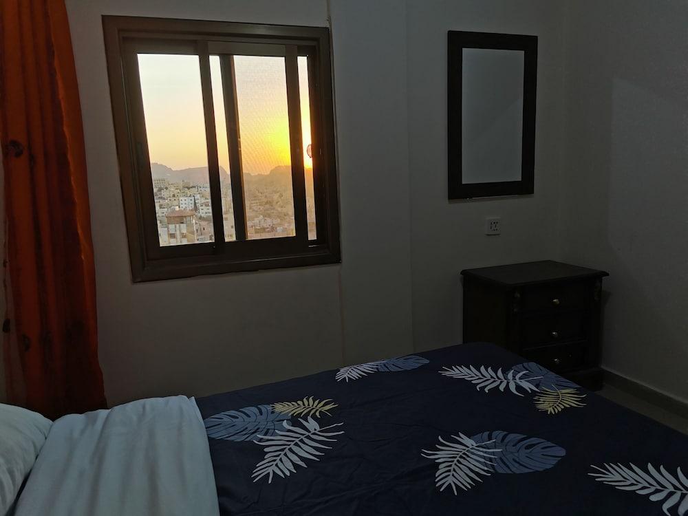 Petra Gate Hotel - Room