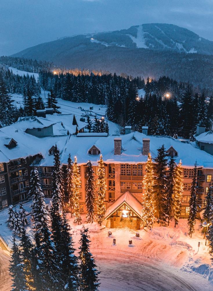 Blackcomb Springs Suites by CLIQUE - Aerial View