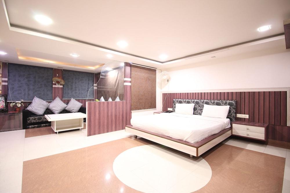 Hotel Avinash Residency - Featured Image