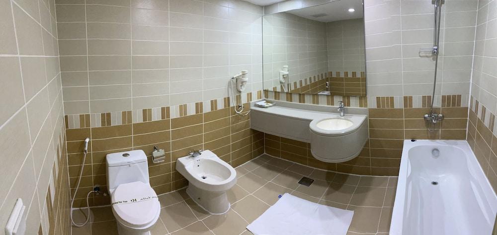 فندق دولف - Bathroom