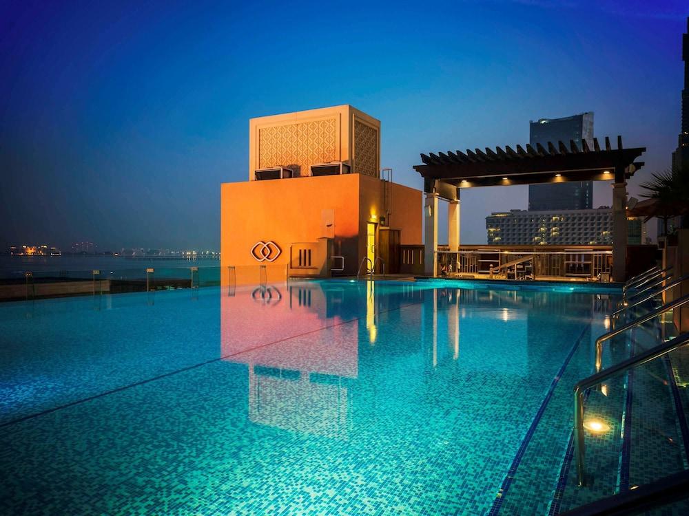 Sofitel Dubai Jumeirah Beach - Pool