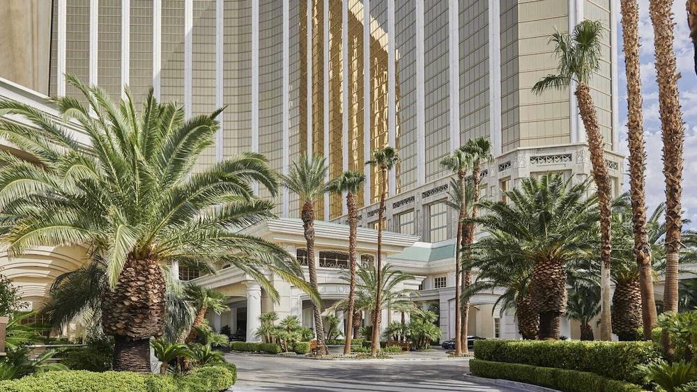 Four Seasons Hotel Las Vegas - Featured Image
