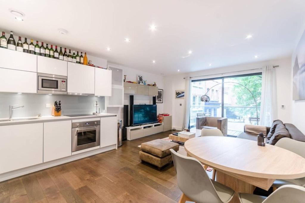 Spacious 2 Bedroom Shoreditch Flat With Balcony - Other