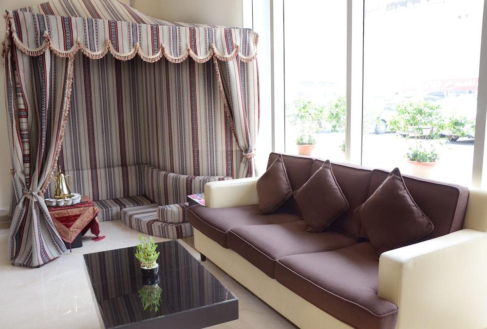 Cristal Hotel Abu Dhabi - Lobby Lounge