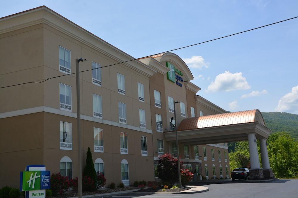 Holiday Inn Express & Suites, Caryville, an IHG Hotel - Featured Image