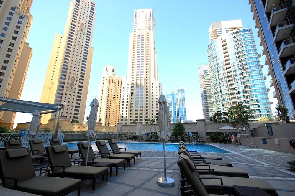 Kennedy Towers - Attessa - Outdoor Pool