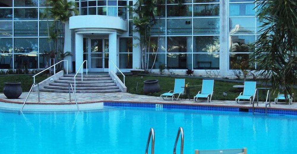 Verona Resort & Spa - Pool