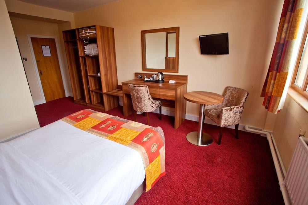 West County Hotel - Room