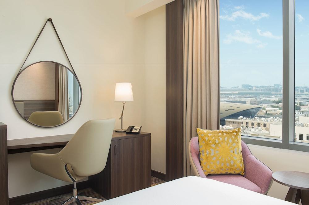 Hampton by Hilton Dubai Airport - Room