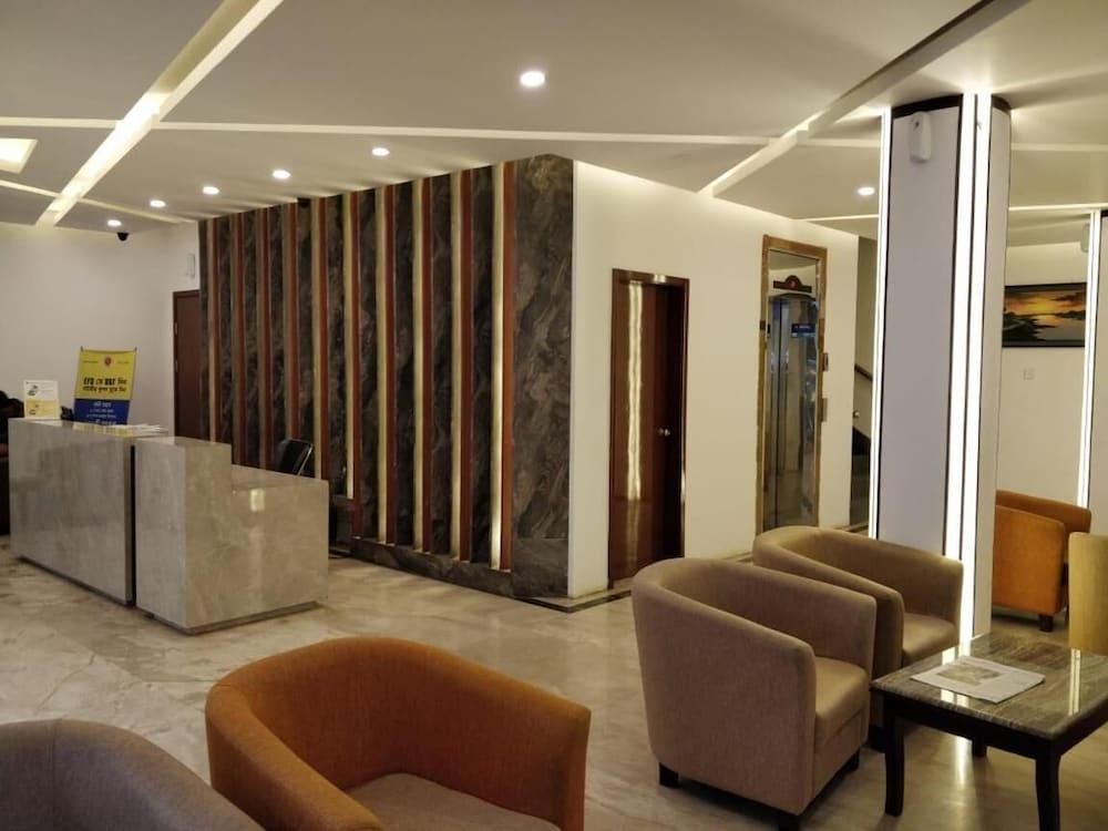 Hotel Zakaria International - Lobby
